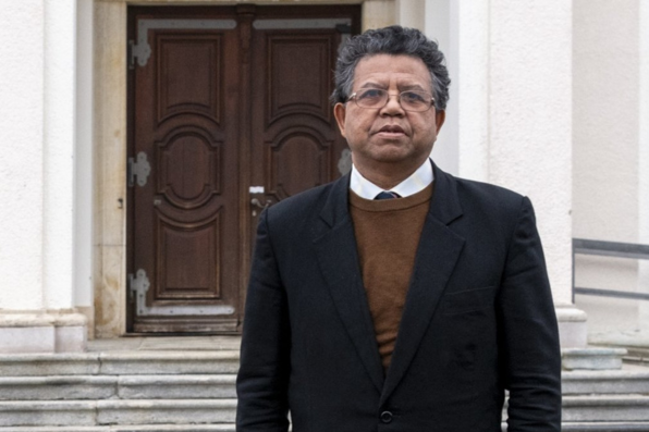 Pr. Marc RAVELONANTOANDRO